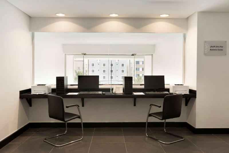 Ramada Encore Al-Khobar Olaya - Toplantı
