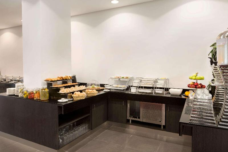 Ramada Encore Al-Khobar Olaya - Restoran