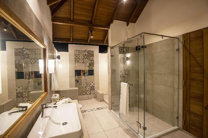 Reethi Faru Resort - Oda