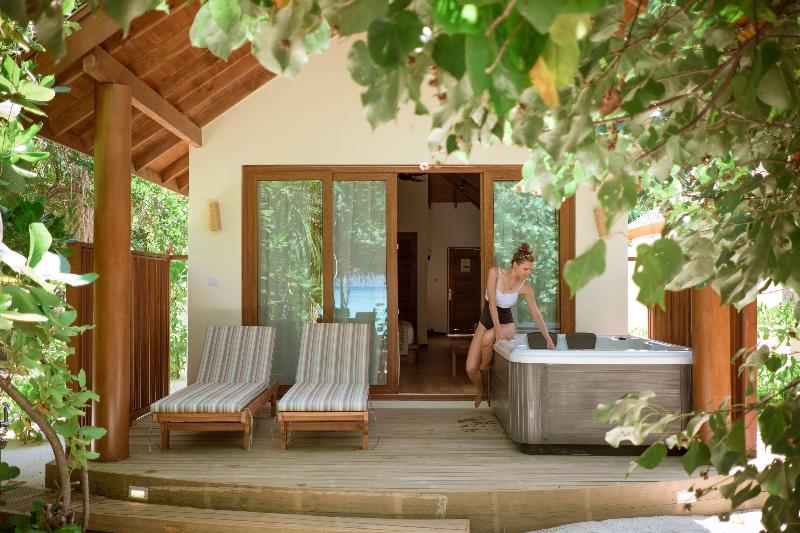 Reethi Faru Resort - Oda
