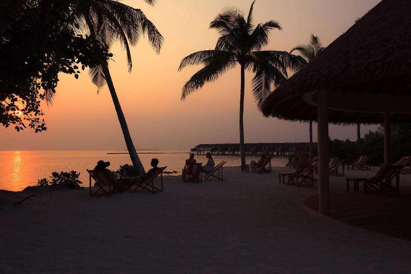 Reethi Faru Resort - Plaj