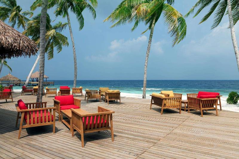 Reethi Faru Resort - Plaj