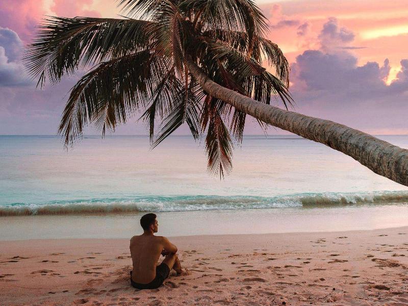 Reethi Faru Resort - Plaj