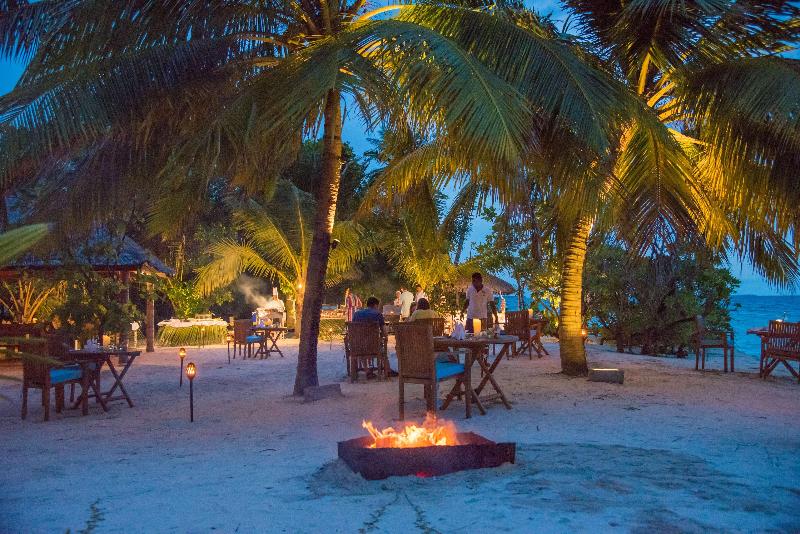 Reethi Faru Resort - Restoran