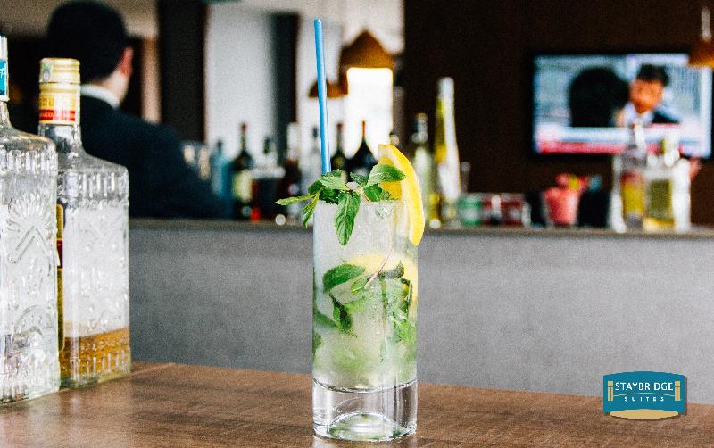 Parkside Hotel & Apartments - Bar