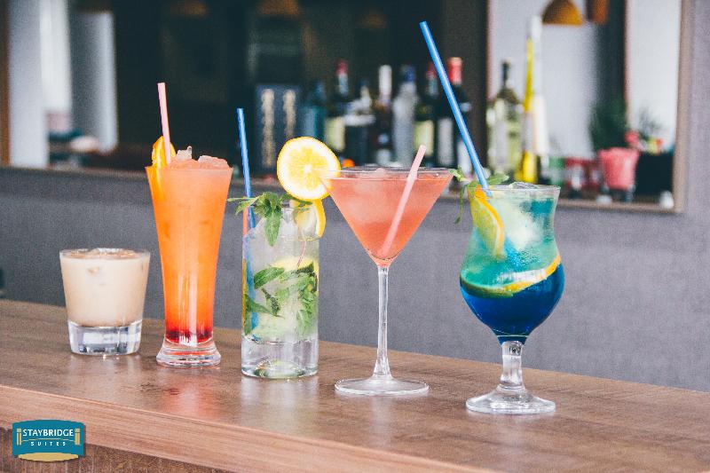 Parkside Hotel & Apartments - Bar