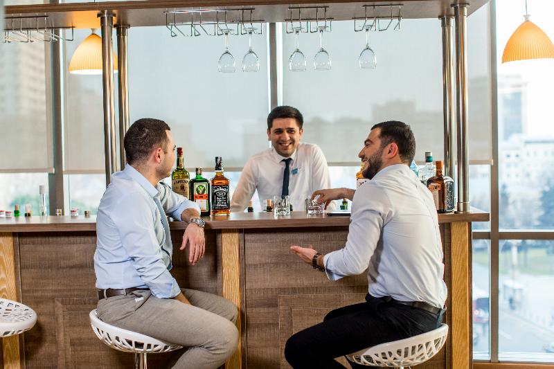 Parkside Hotel & Apartments - Bar