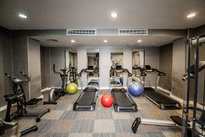 Parkside Hotel & Apartments - Aktivite