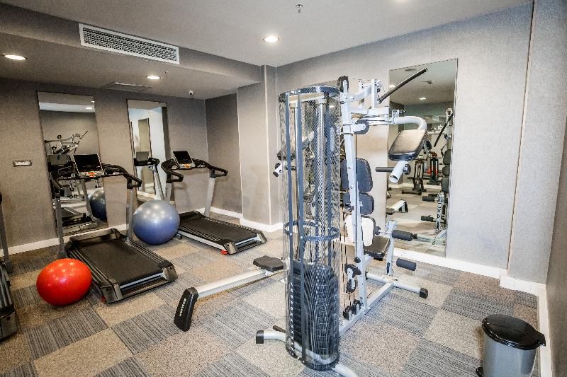 Parkside Hotel & Apartments - Aktivite