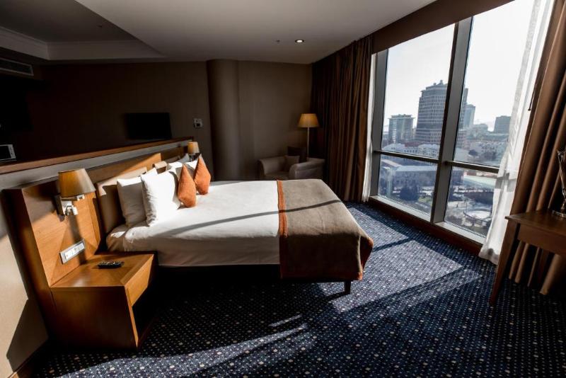 Parkside Hotel & Apartments - Oda