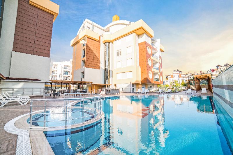Flamingo Residence - Havuz