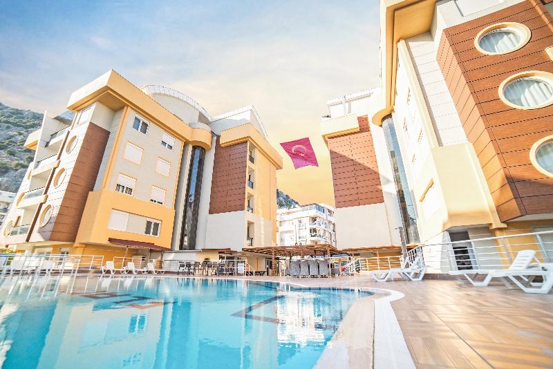 Flamingo Residence - Havuz