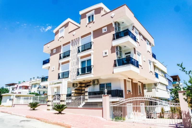 Ale Apartments Hotel - Genel