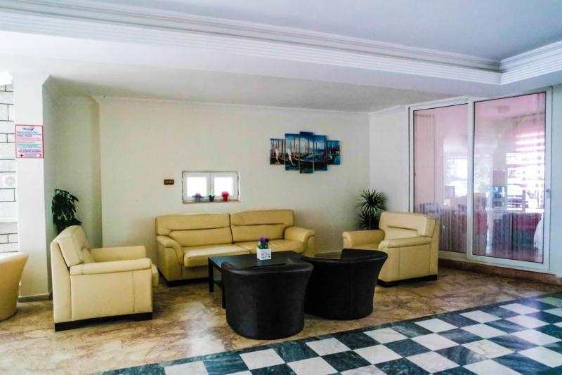 Ale Park Hotel - Lobi