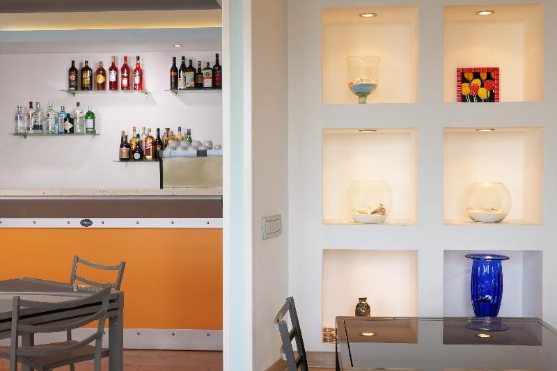 Sea Breeze Residence - Restoran