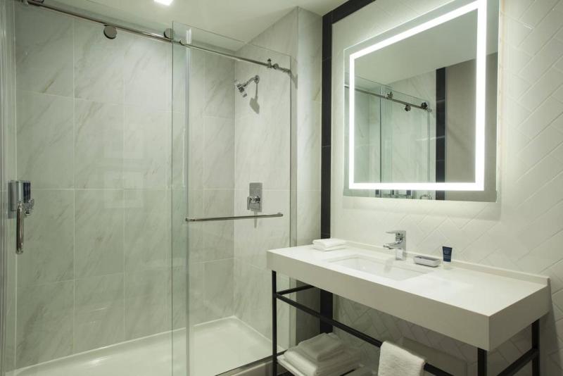 Four Points by Sheraton Manhattan Midtown West - Oda