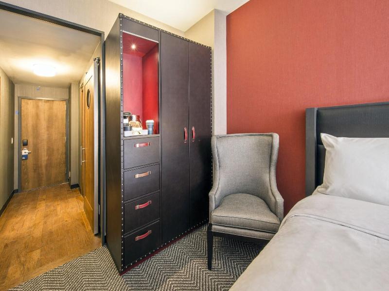 Four Points by Sheraton Manhattan Midtown West - Oda