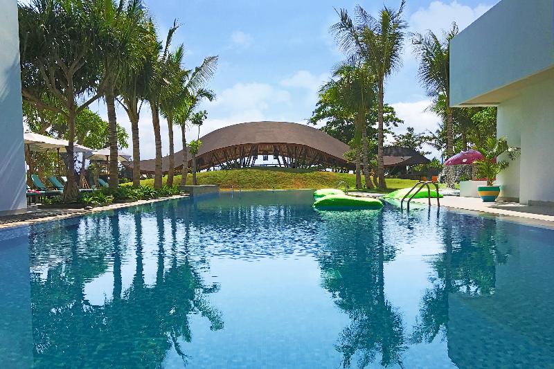 Tijili Benoa Hotel - Havuz