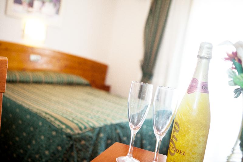 Hotel Alameda - Oda