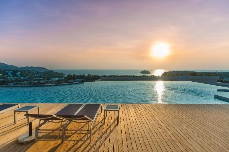 The View Phuket - Havuz