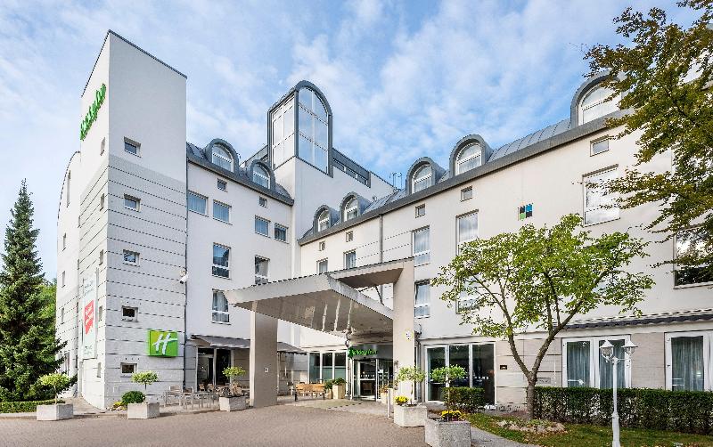 Holiday Inn Luebeck - Genel