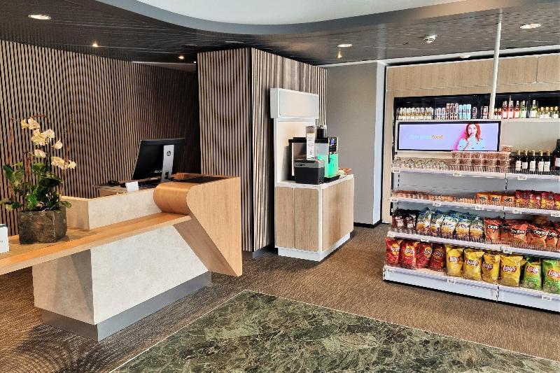 Holiday Inn Luebeck - Genel