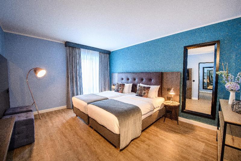 Holiday Inn Luebeck - Oda