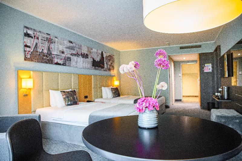 Holiday Inn Luebeck - Oda