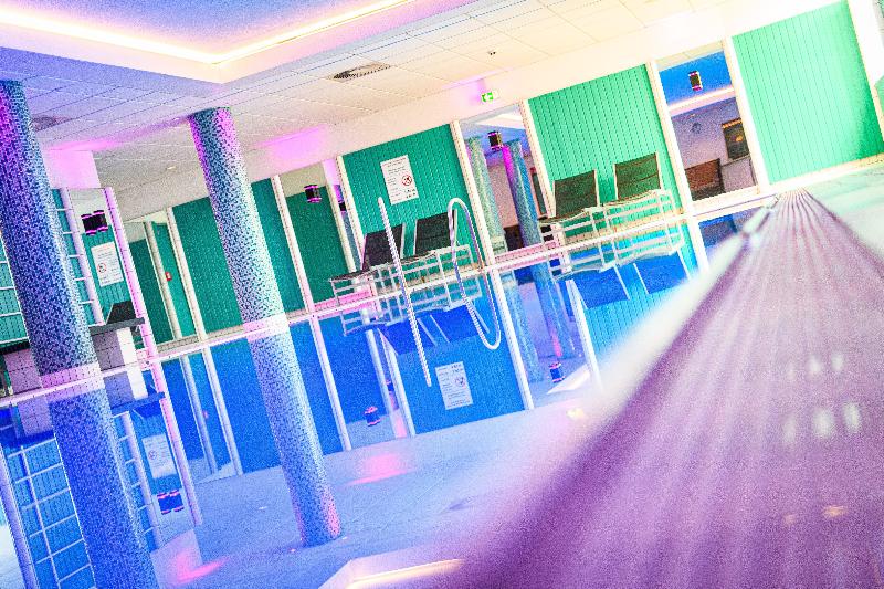 Holiday Inn Luebeck - Havuz