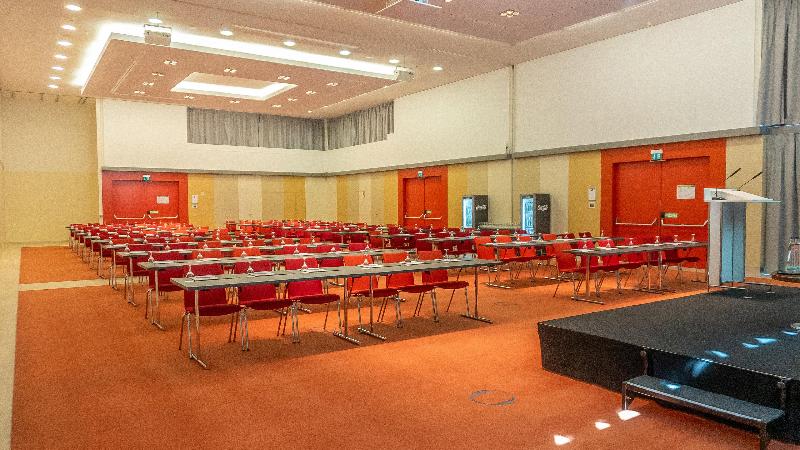 Holiday Inn Berlin Airport Conference Center - Toplantı