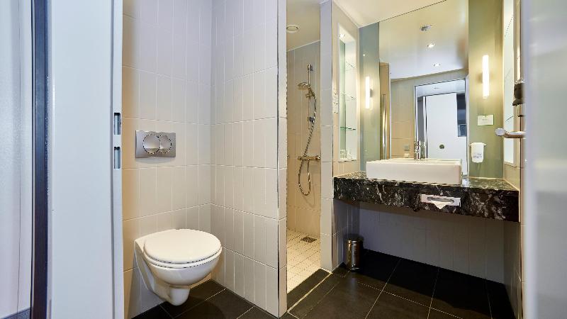 Holiday Inn Berlin Airport Conference Center - Oda