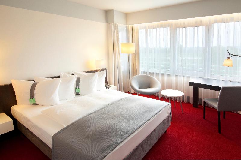 Holiday Inn Berlin Airport Conference Center - Oda