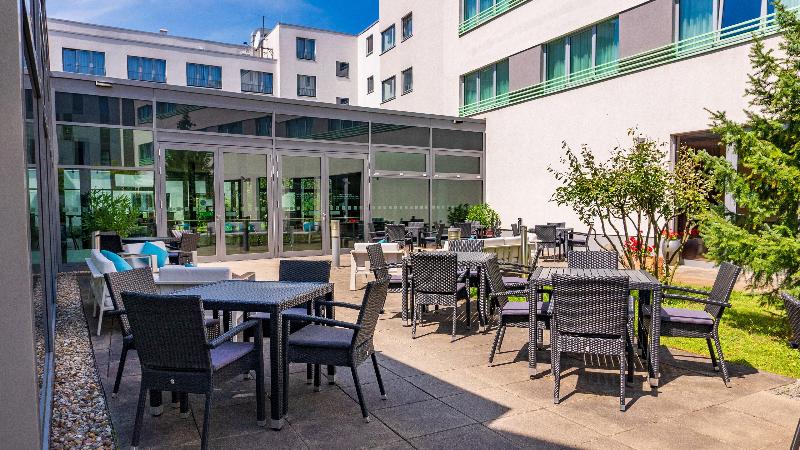 Holiday Inn Berlin Airport Conference Center - Restoran