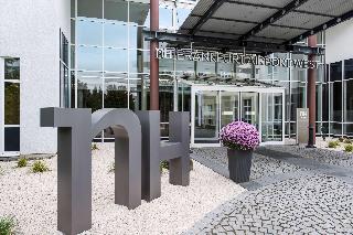 NH Frankfurt Airport West otel fotoğrafı