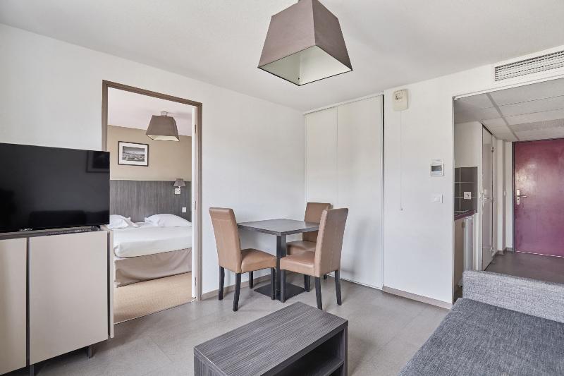 Appart Hotel Odalys City Marseille Le Dome - Oda