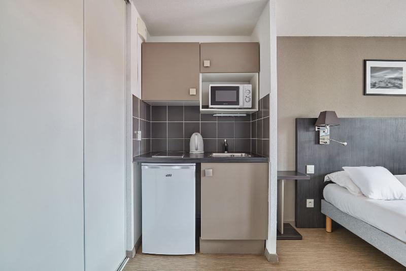 Appart Hotel Odalys City Marseille Le Dome - Oda