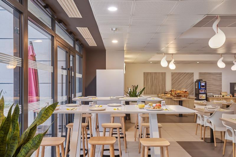 Appart Hotel Odalys City Marseille Le Dome - Restoran