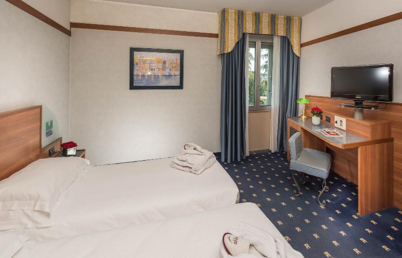 SHG Hotel Bologna - Oda