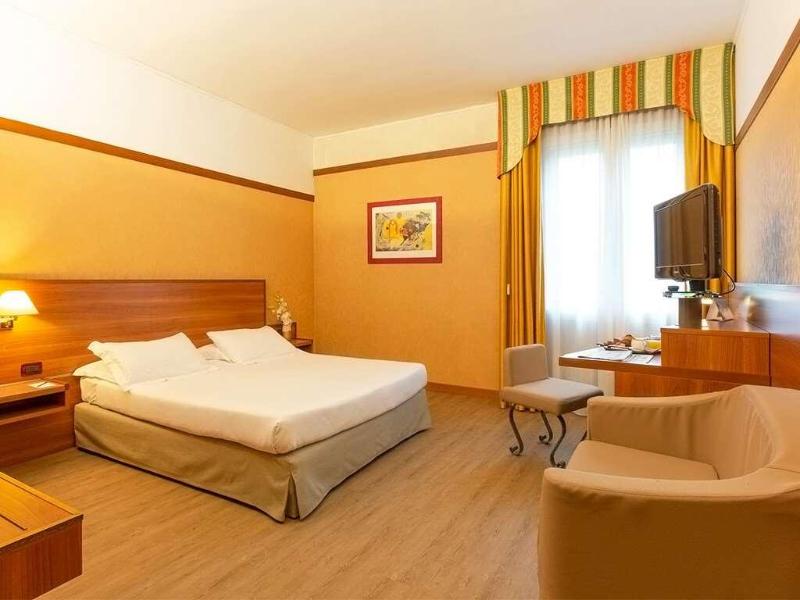 SHG Hotel Bologna - Oda