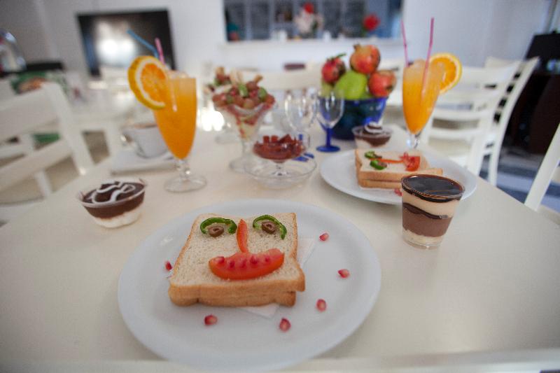 Something Else Hotel - Lobi