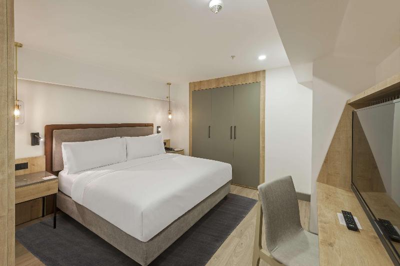 DoubleTree By Hilton Antalya Kemer - Oda