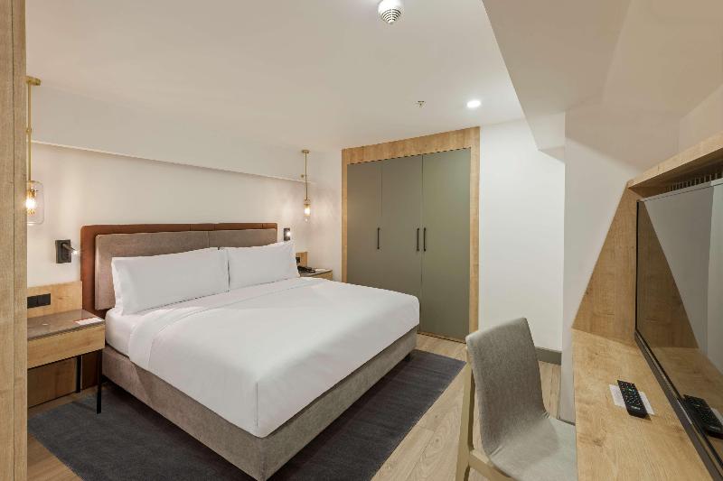 DoubleTree By Hilton Antalya Kemer - Oda