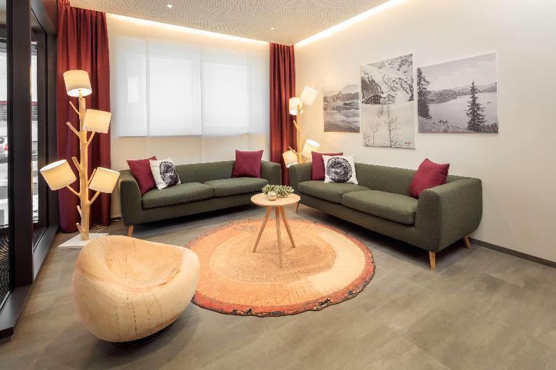 TOP EMBRACE Allgaeu ART Hotel Kempten - Lobi
