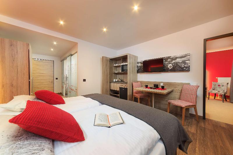 TOP EMBRACE Allgaeu ART Hotel Kempten - Oda