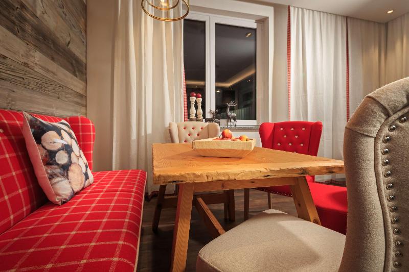 TOP EMBRACE Allgaeu ART Hotel Kempten - Restoran