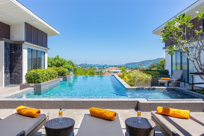 CasaBay Luxury Pool Villas - Oda