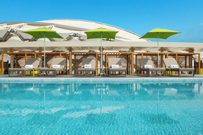 Aloft Al Ain - Havuz