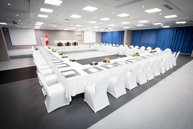 Golden Tulip El Mechtel - Toplantı