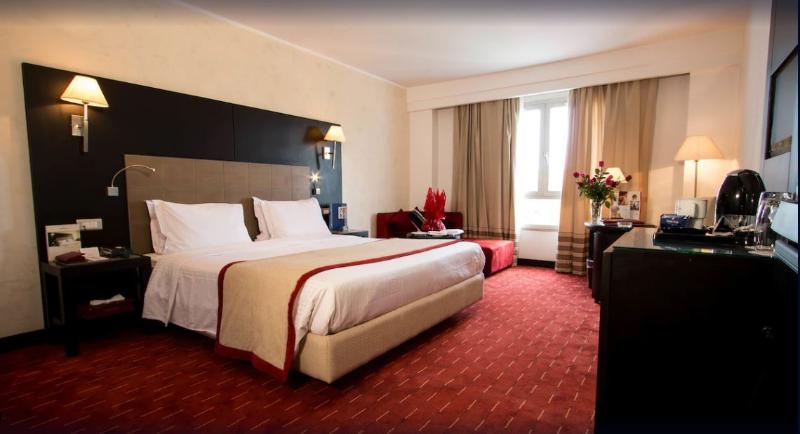Golden Tulip El Mechtel - Oda