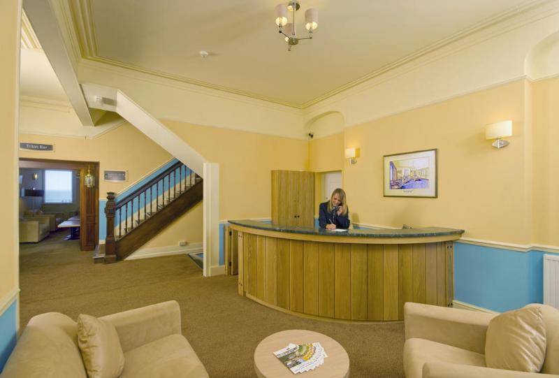 The Imperial Hotel - Lobi